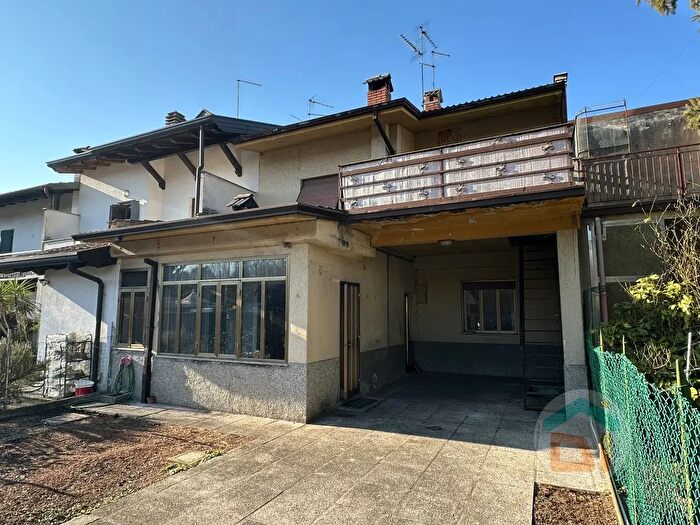 Casa trilocale in vendita in Via Redipuglia, Fogliano Redipuglia