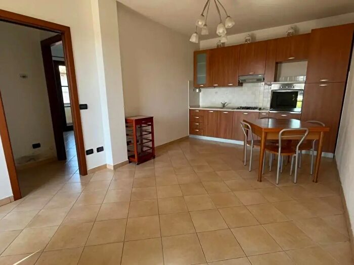 Appartamento trilocale in affitto in Calcinaia Pi, Calcinaia