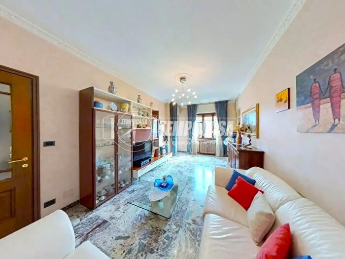 Appartamento quadrilocale in vendita in Corso Vercelli, Torino