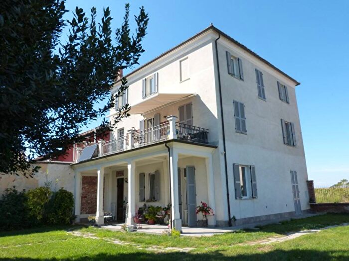 Appartamento trilocale in affitto in Via Villafalletto, Mellea, Fossano