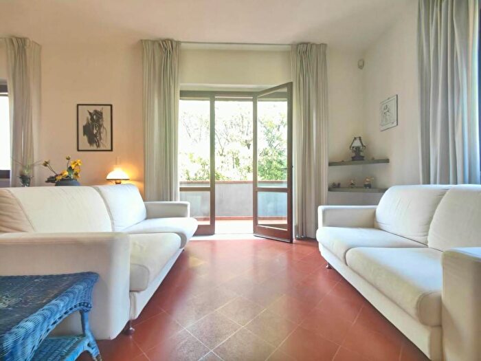 Appartamento con 6 locali in affitto in Marina di Torre del Lago Puccini, Torre del Lago, Viareggio