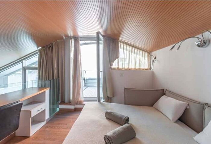 Appartamento trilocale in affitto in Via Andrea Costa, Saragozza fuori Porta, Bologna