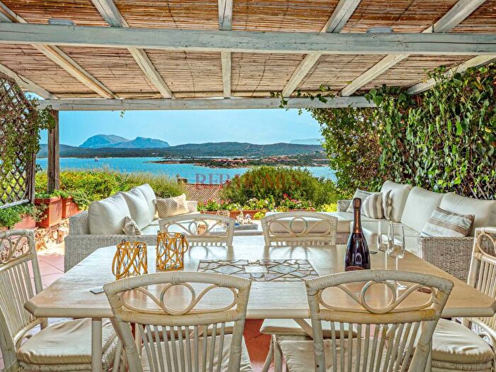 Appartamento trilocale in affitto in Porto Rotondo, Olbia