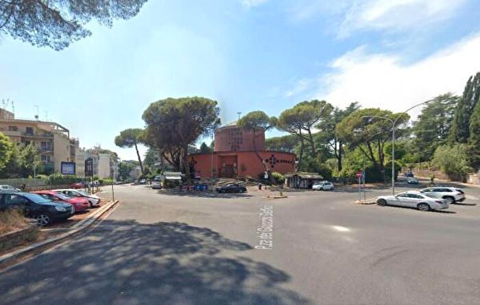Appartamento con 5 locali in vendita in Piazza Giuochi Delfici, Roma