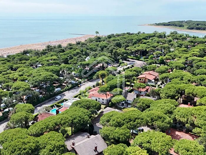 Casa trilocale in vendita in Calle Leonardo, Lignano Sabbiadoro