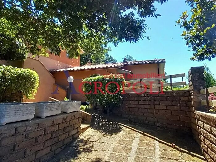 Casa bilocale in vendita in Via della Patera, Canale Monterano