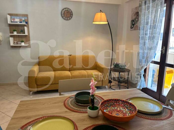 Appartamento trilocale in affitto in VIA BARRA, Centro, Margherita di Savoia
