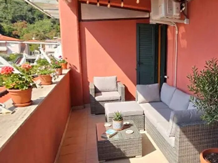 Appartamento trilocale in vendita in Via Profiti, Maratea
