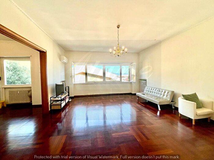 Appartamento con 5 locali in affitto in Via Nomentana, Africano Villa Chigi, Roma