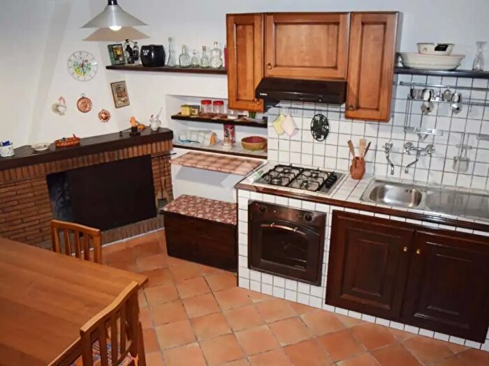 Casa trilocale in vendita in Via Sotto La Cona, Tagliacozzo