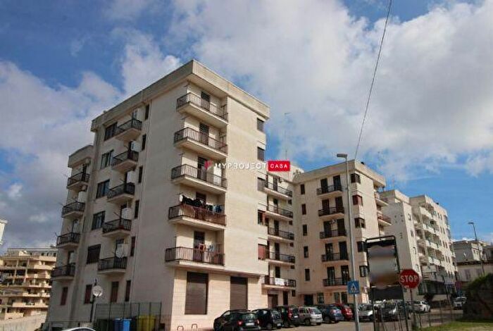 Appartamento trilocale in vendita in Corso dei Mille, Martina Franca