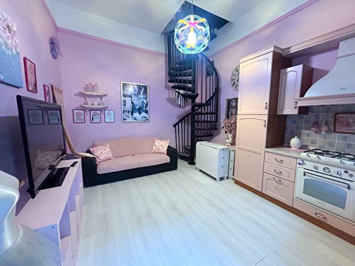 Appartamento bilocale in affitto in Via Giuseppe Parini, Piazza Santa Maria, Busto Arsizio