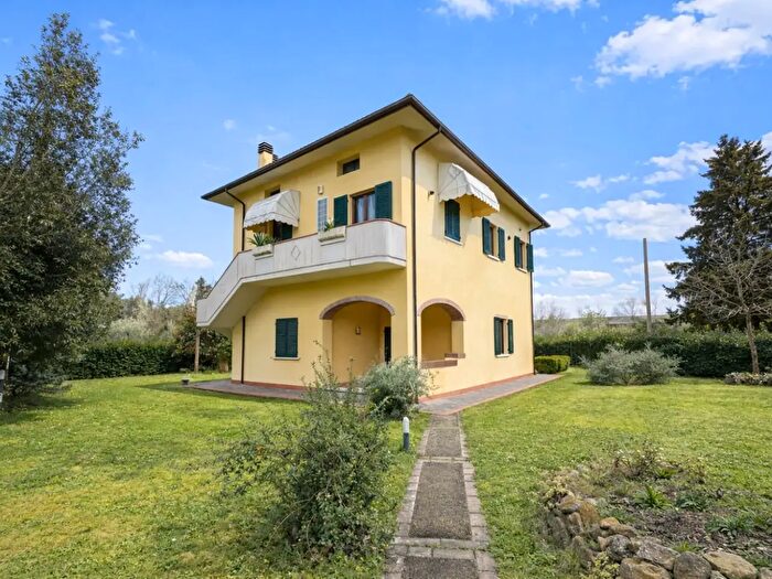 Casa con 6 locali in vendita in Via Orme, Montespertoli