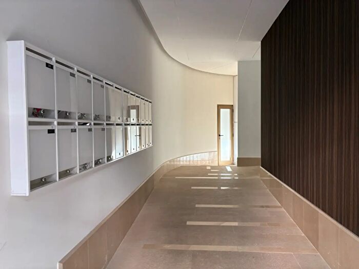 Appartamento trilocale in vendita in Via Luigi Einaudi, Venezia