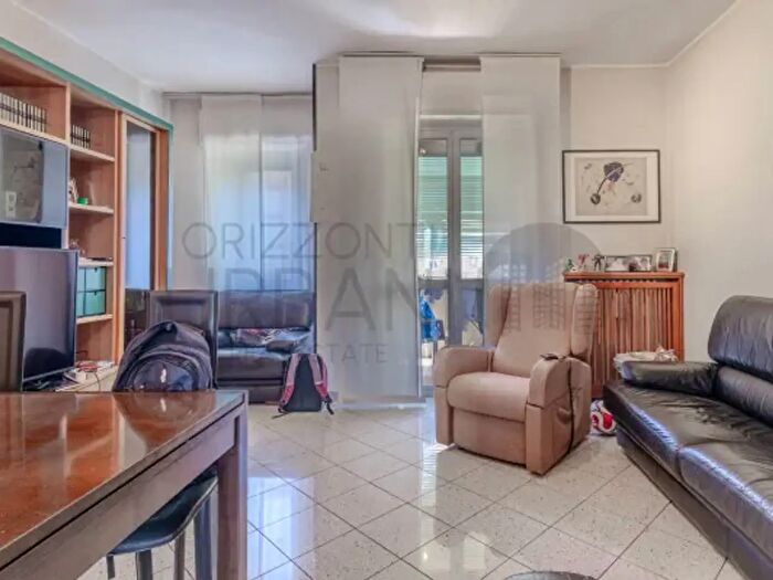 Appartamento trilocale in vendita in Via Sem Benelli, Milano