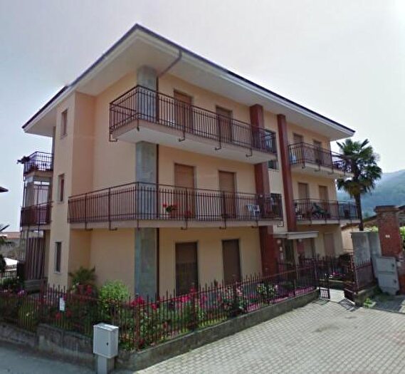 Appartamento trilocale in vendita in Via Roma, Martiniana Po