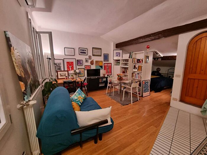 Appartamento monolocale in affitto in Via del Borgo di San Pietro, Centro, Bologna