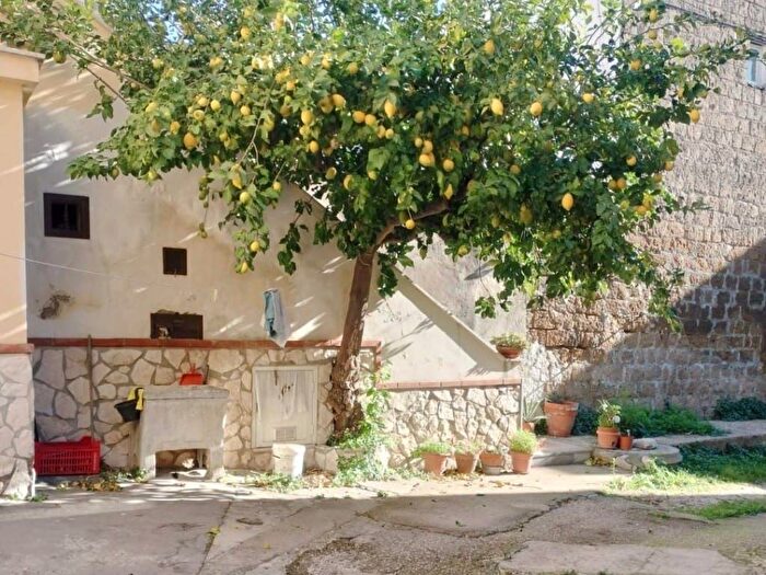 Appartamento bilocale in affitto in Via Caprio Maddaloni, San Clemente, Caserta