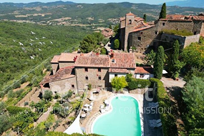 Appartamento quadrilocale in vendita in Strada di Val di Sambra, Castelnuovo Berardenga