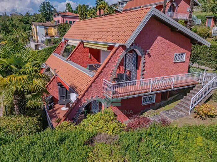 Appartamento bilocale in vendita in Luino