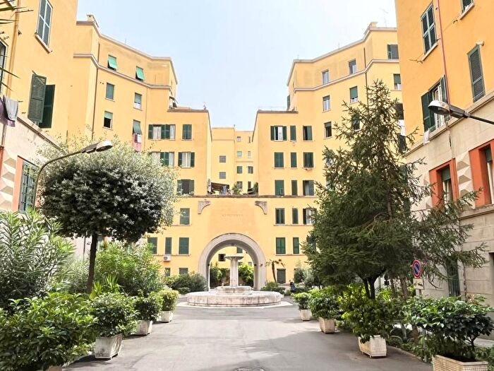 Appartamento trilocale in affitto in Via Ceneda, Re di Roma, Roma