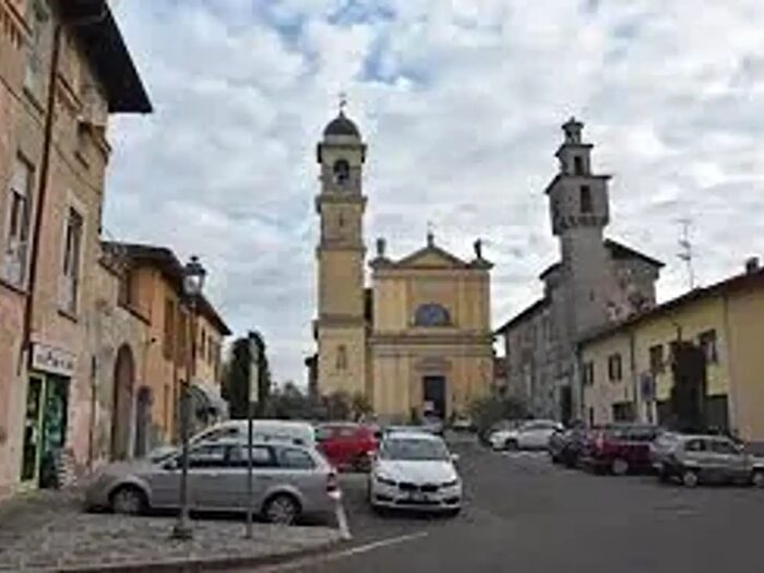 Appartamento trilocale in affitto in Via Carletto Ferrari, Varese