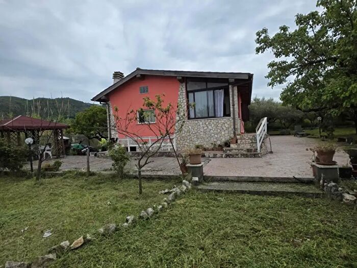 Casa trilocale in affitto in Via Tende, Palestrina
