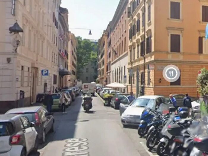 Appartamento bilocale in vendita in Via Varese, Roma