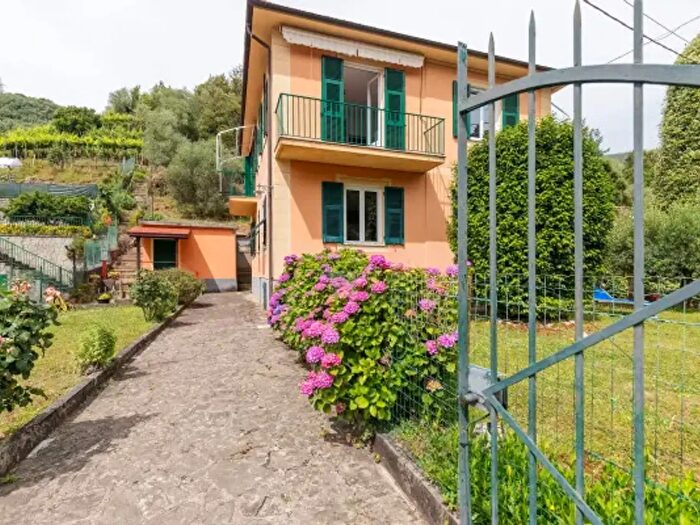 Appartamento con 5 locali in vendita in Case Sparse Ridarolo, Levanto