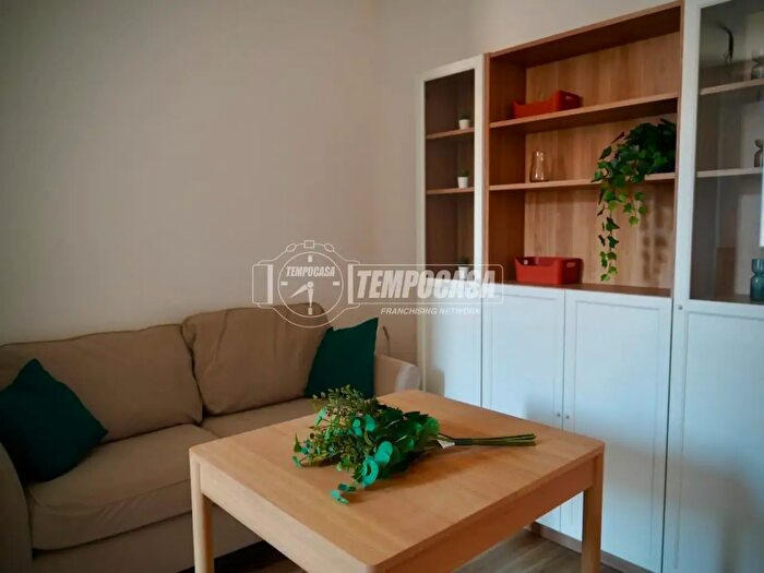 Appartamento bilocale in affitto in Via Don Giuseppe Andreoli, Milano