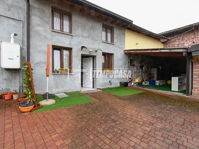 Appartamento bilocale in vendita in Via Palestro, Calcinato