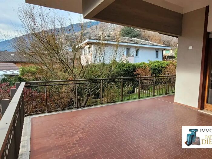 Case in Vendita e in Affitto - 3