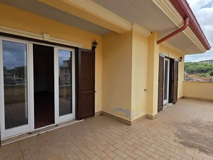 Appartamento quadrilocale in vendita in Monte Romano
