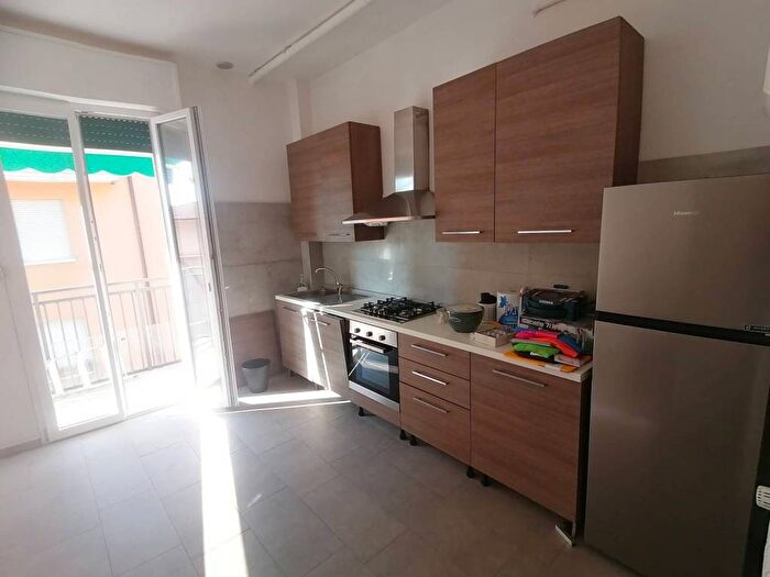 Appartamento trilocale in affitto in Via Bruno Parisio, Murri, Bologna