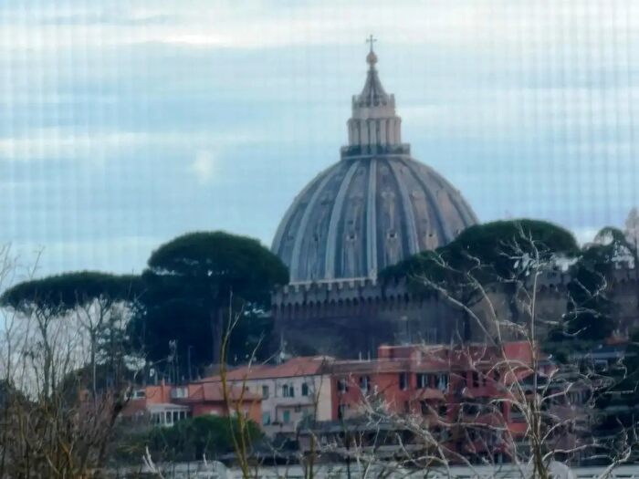 Appartamento con 5 locali in vendita in Via di Valle Aurelia, Roma