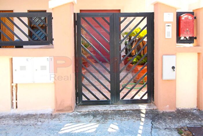 Appartamento trilocale in vendita in Via Francesco Baracca B Tuglie, Tuglie