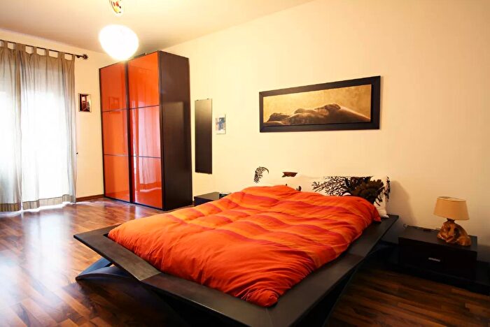 Appartamento monolocale in affitto in Via Rialto, Roma