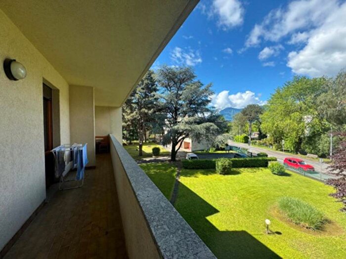 Appartamento quadrilocale in affitto in Centro, Dervio