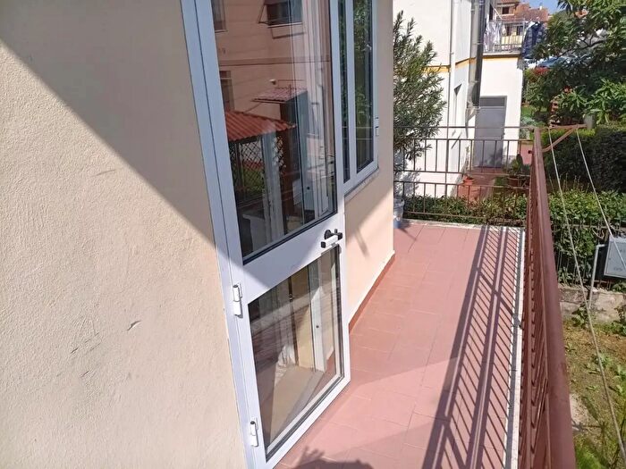 Appartamento con 5 locali in vendita in Pontedera