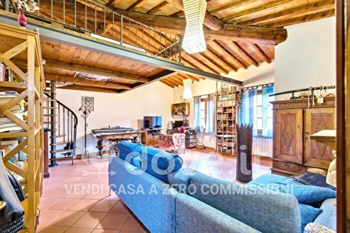 Casa con 5 locali in vendita in Via di Valle, Lastra A Signa