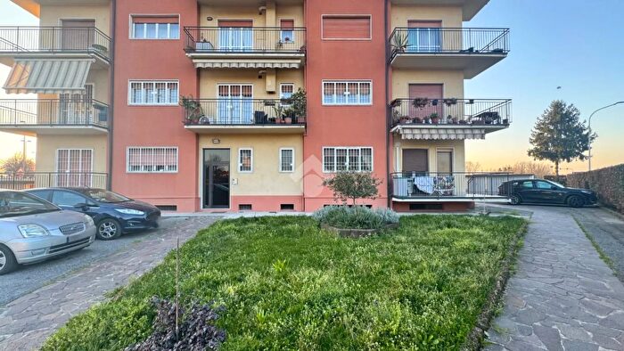 Appartamento trilocale in vendita in Via Brianza, Gessate