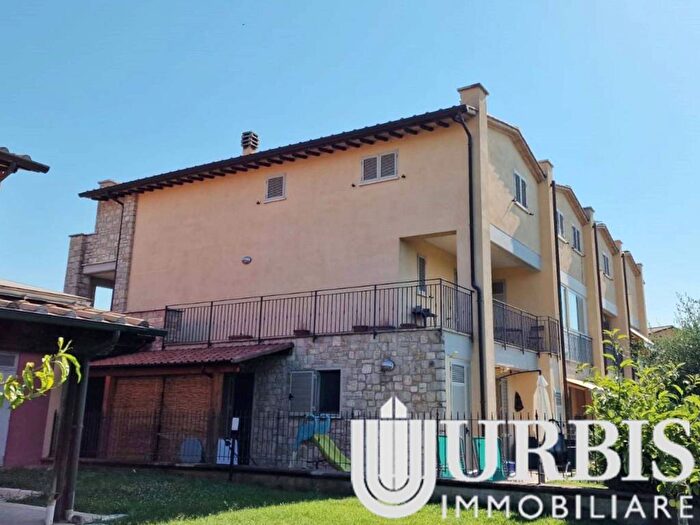 Appartamento quadrilocale in affitto in Strada di Sant'Egidio, Sant'Egidio Aeroporto, Perugia