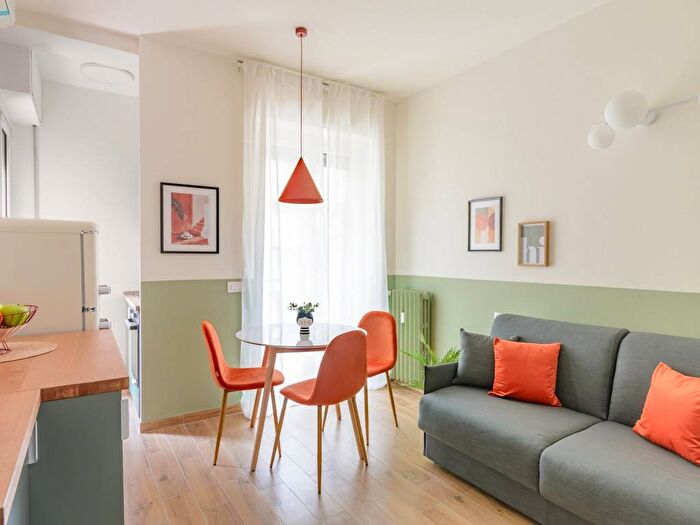 Appartamento monolocale in affitto in Via Fiuggi, Istria, Milano