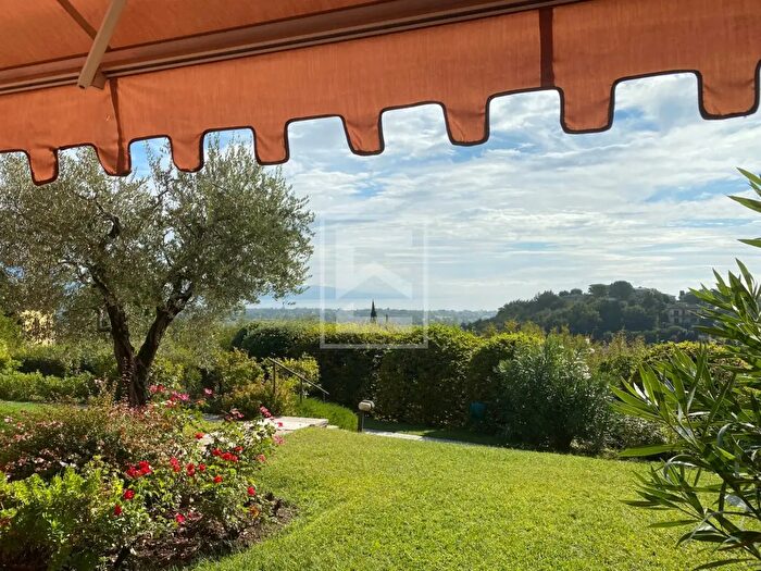 Appartamento trilocale in vendita in Via Ciucani, Soiano Del Lago