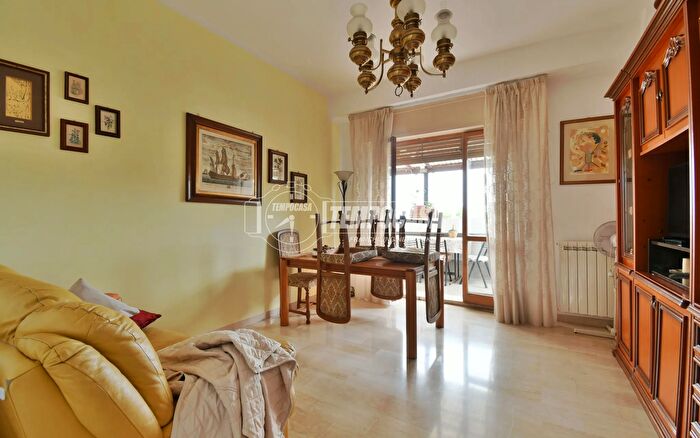 Appartamento trilocale in vendita in Via Sassari a, Ascoli Piceno