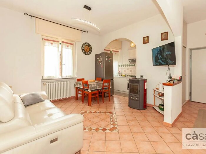Appartamento trilocale in vendita in Via Tallacchini, Malnate