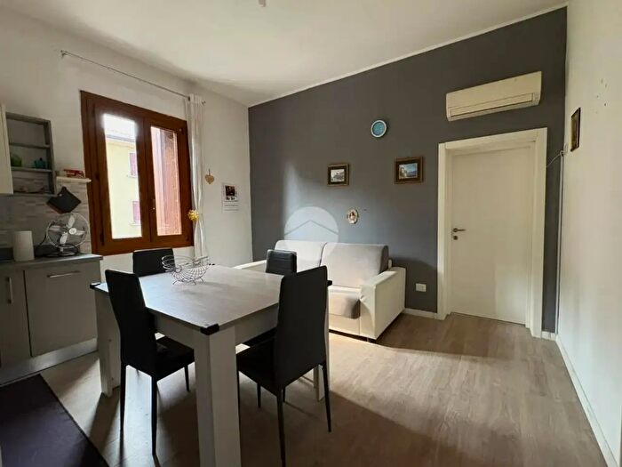 Appartamento trilocale in vendita in Via San Zeno, Treviso