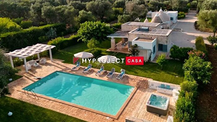 Casa con 9 locali in vendita in Cda San Giovanni, San Michele Salentino