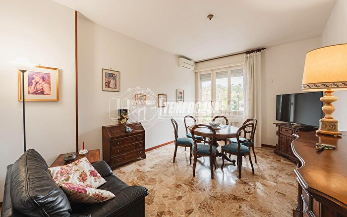 Appartamento quadrilocale in vendita in Via G Bentivogli, Castenaso