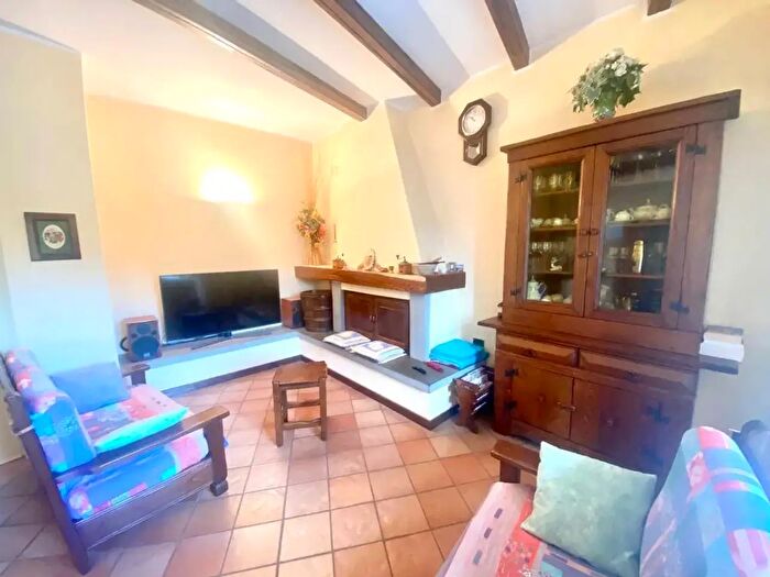 Casa con 13 locali in vendita in Sarzana